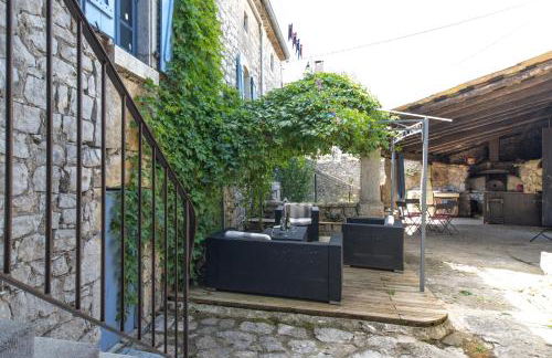 Le Mas pierre et soie - Photo 24