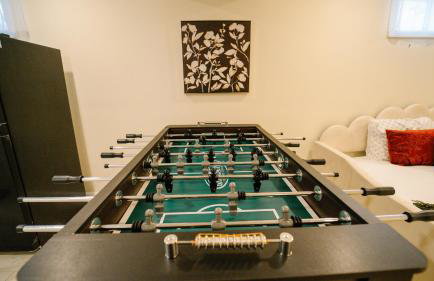 5BR & 4BA Lovely House with Beautiful Backyard in VA - Foto 17