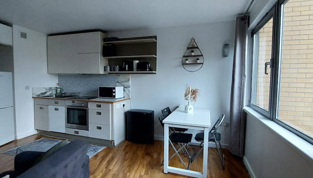 1br-4guests-pool-gym-parking-neargreenwich - Foto 4, Cocina privada