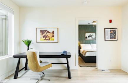 Outrider Buyout - 2 Units - DT Nashville by AvantStay - Photo 6