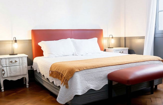 Moreno 820 by DOT Suites - Photo 1