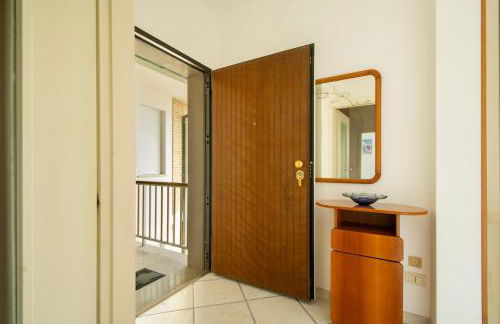 Large balcony overlooking the sea Wi-Fi Parking - Foto 8