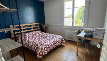 Charmante petite maison en plein centre-ville - Photo 4