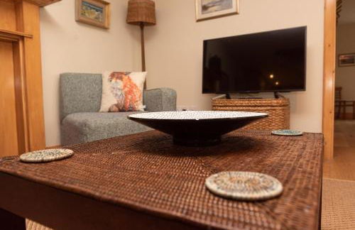 Steading Cottage - 50m from the beach - Foto 24