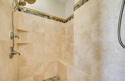 Backyard Oasis with Outdoor Kitchen! Moses Lake Home - Foto 15