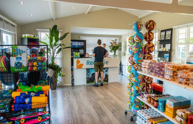 Gorgeous Chalet Near the River - Foto 26