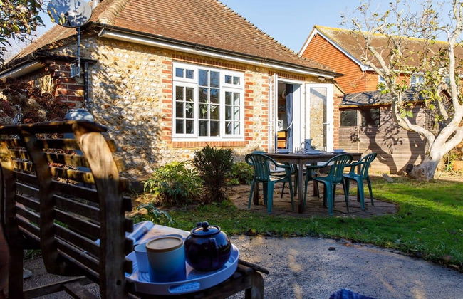 Quaint Coastal Cottage - 5 Mins From Beach - Foto 55