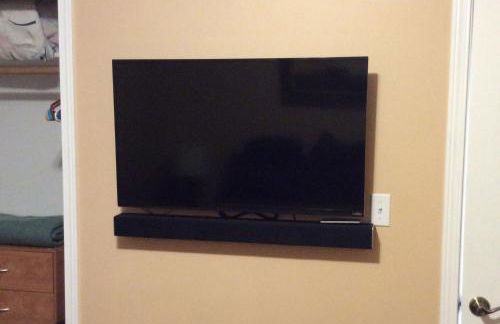 Peaceful Vacation Getaway, Private Yard, Hot Tub, 360 Views, Cozy Cottage in the heart of the Bitterroot Valley, Sage Cottage 406 - Foto 3