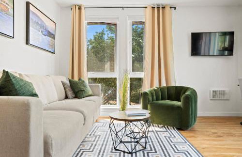 NEW Bright Capitol Hill Condo, Great Location Views - Foto 2