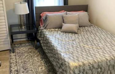 Very Private 3 Bed Home with HEATED Pool Palms and Big Fenced Yard - Foto 13