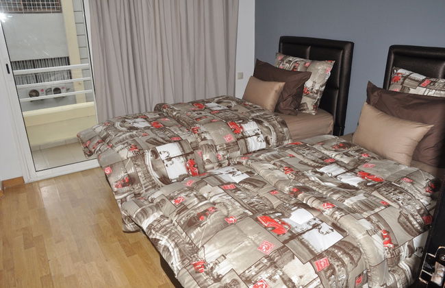 Val Fleuri Apartment With Balcony, Casablanca - Photo 3