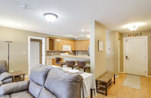 First-Floor Big Sky Condo with Hot Tub! - Foto 7
