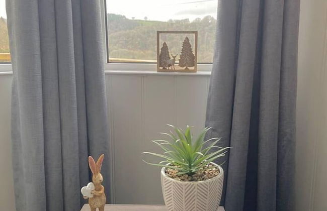 A Beautiful, Unique Lodge, Made for two - Photo 35