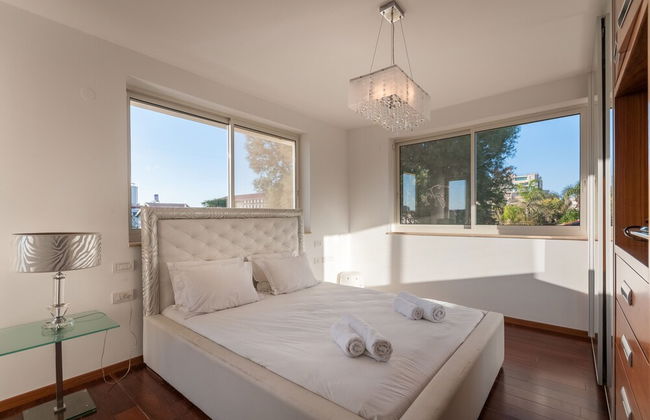 Luxurious Villa with great location - Foto 10