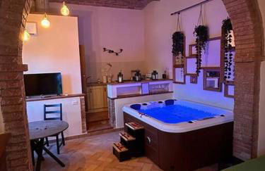 Relax nella jacuzzi in Toscana - Foto 21