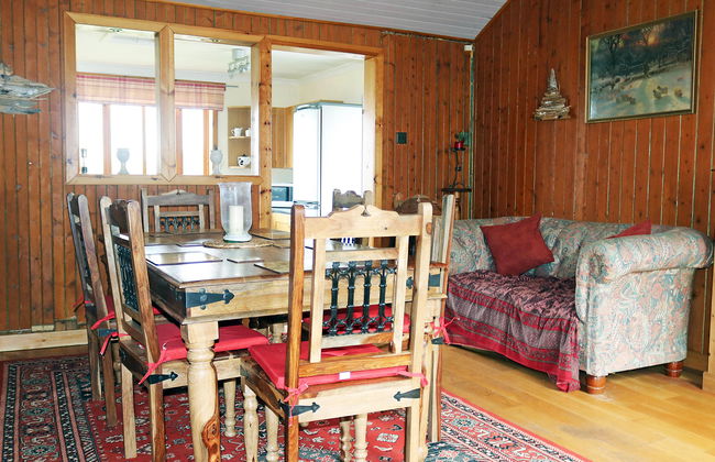 2 bedroom House in Isle with garden - Photo 9