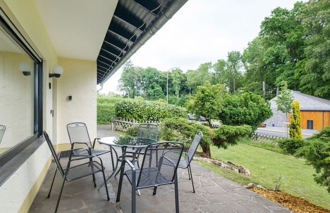 Feusdorf Forest Bungalow - Photo 18