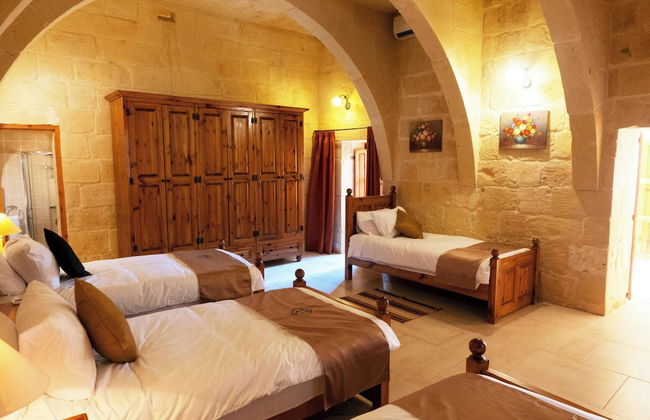 Villeleynah Amazing Gozitan Villa + Pool - Foto 6