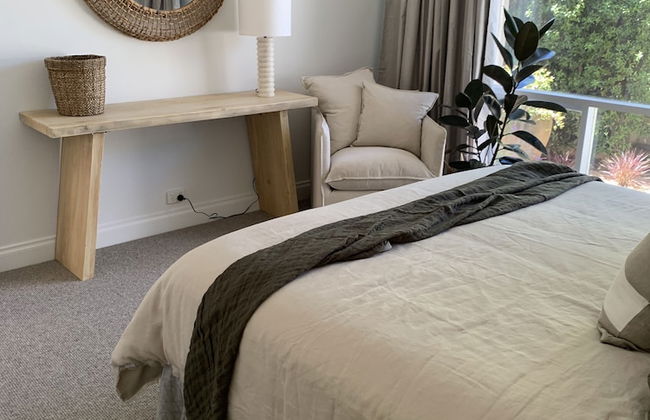 The Retreat at Stirling - Photo 2