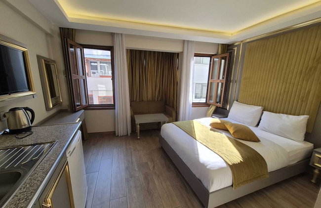 Taksim La Marino Hotel - Photo 25