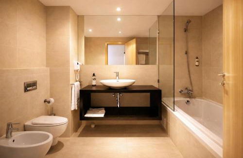 The Lisbonaire Apartments - Photo 68