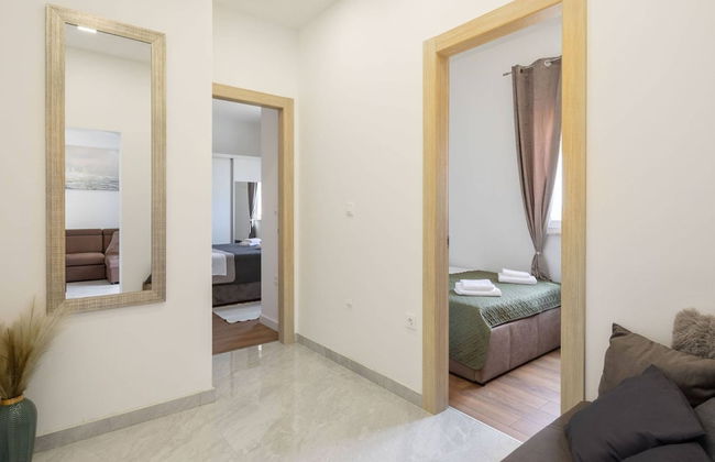 Contemporary Apartment With Terrace and Spacious Garden - Foto 1