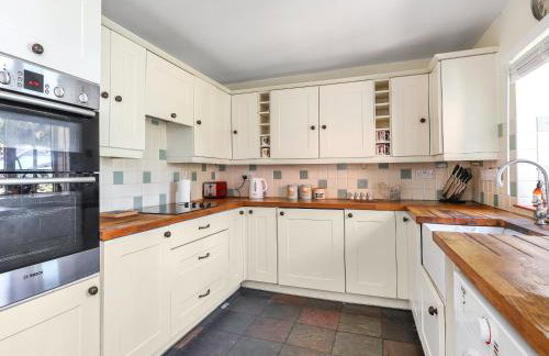 Bramblefield Cottage - Photo 7