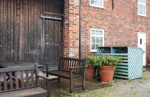 BroomfieldBarns1A - Photo 14