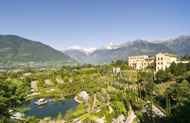 Hidalgo Suites & Restaurant - Photo 50