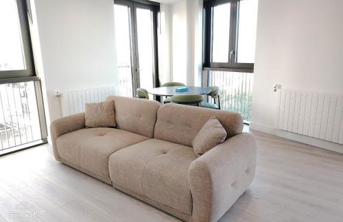 Unique 2 bedroom flat by Westham - Foto 7