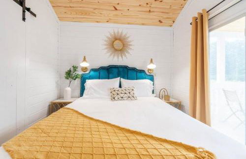 7 Le Soleil Retro Tiny House, Boat Parking, Mins to Lake Guntersville, City Harbor - Foto 29