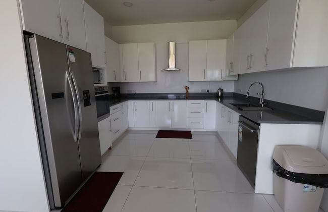 Luxury 5BD Loft in Prime Location - Foto 8