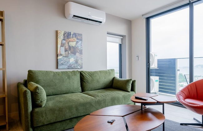 Cozy 1BR in Santa Ana - Photo 2