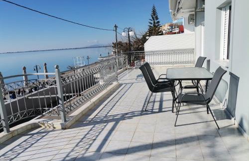 Διαμέρισμα Παραλία Μενιδίου - Foto 12