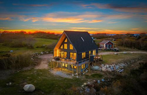 Cuttyhunk Waterfront - Private Beach & Patio - Foto 50