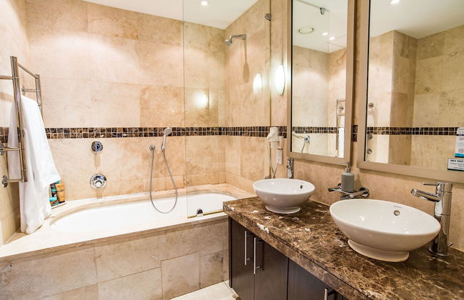 205 Pembroke - Photo 41