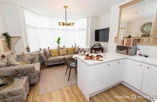 Le Chambre d Isabel by Grandeur Property - Photo 1