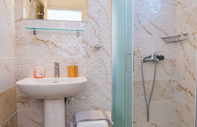 Anthia Apartments - Photo 18