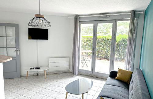 Appartement T2 avec terrasse proche Airbus - Photo 1