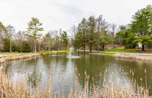 Sauna, Fire Pit Spacious and Serene Poconos Getaway - Foto 43