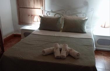 Αυλή της Ελιάς - Foto 8