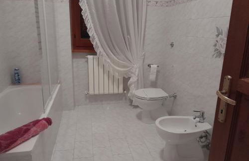 Fuori dal Borgo.... - Foto 74