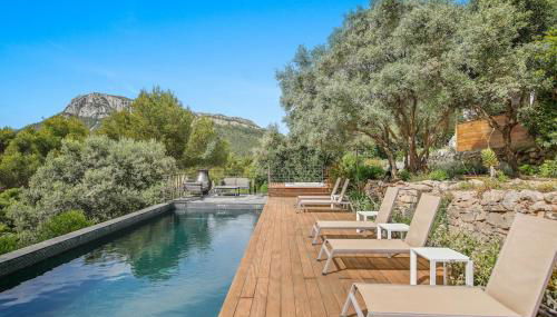 Villa Vespera Sollies Ville Piscine, jacuzzi et terrain de pétanque avec vue incroyable !!! - Foto 2, Garden, sunbed, Garden view