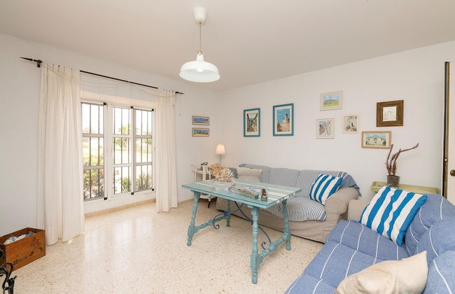 El Coto in Chiclana de la Frontera - Foto 13