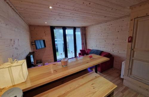 Charmant T2 rénové- Praloup 1600-parking privé, proche station - Foto 8