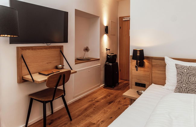 the salt townhouse - Photo 6