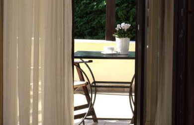 Palirria Hotel & Studios - Photo 78