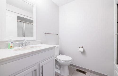 Luxury Downtown Townhome Unit 5 - Photo 9