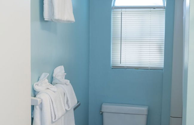 Spacious Garden Villas on Beach Frost resort near Atlantis - Photo 22