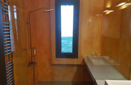 Red Grey Sea View Villa - Foto 33